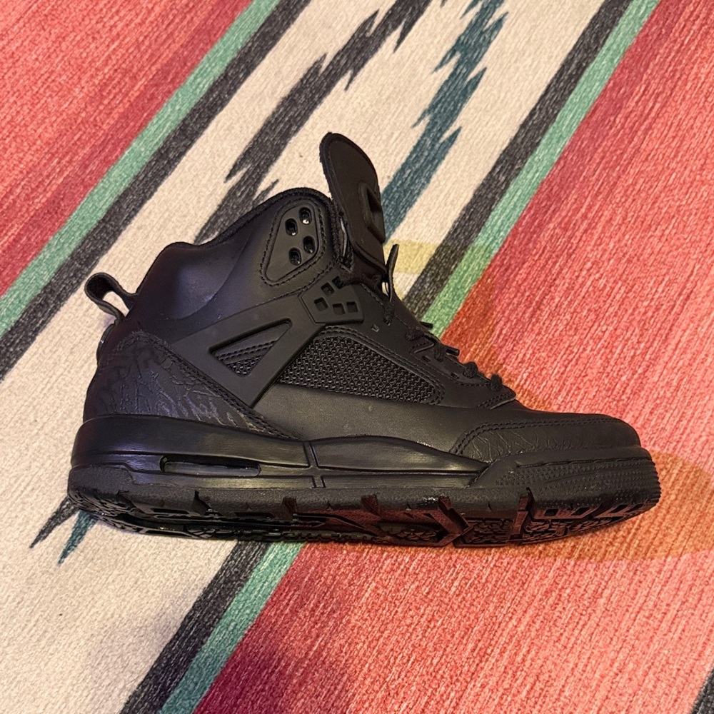 Jordan Black Winterized Spizike Men's Sneakers